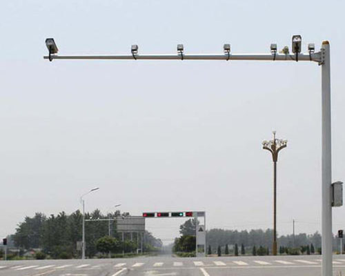 平川监控灯