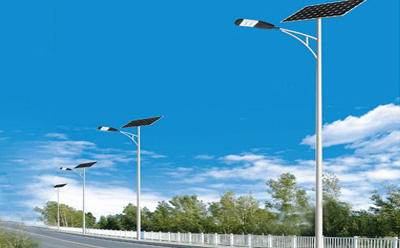 农村道路装平川太阳能路灯选多大瓦数实测 农村道路装平川太阳能路灯选多大瓦数实测