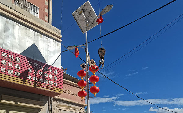 平川智慧路灯在城市物联网系统中的集成与运维